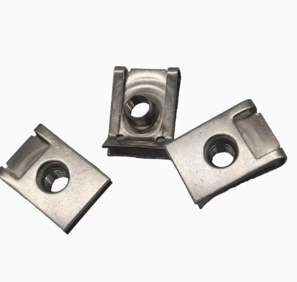 Automotive u vorm veer slotmoer clip